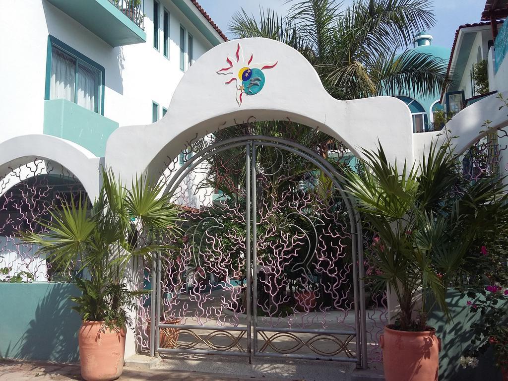 Delphinus Inn Santa Cruz Huatulco Exterior foto